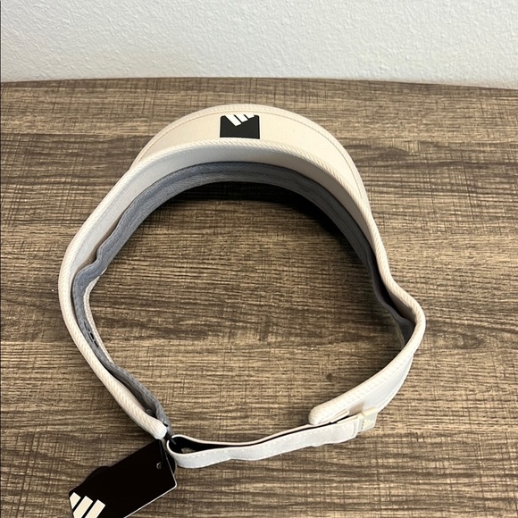 Adidas Light Gray Climacool Visor ☀️ - Picture 4 of 6